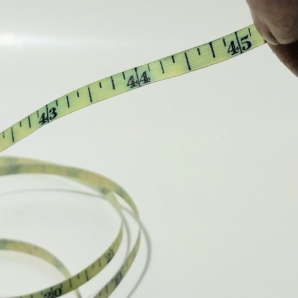 Vintage Mini Hoover Vacuum Cleaner Tape Measure #1246 - Picture 5 of 5